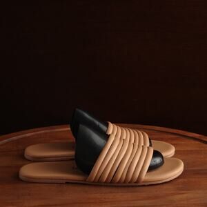 Tkees Sandals Womens SZ 8 Beige Caro Leather Slide Minimalist Coastal Flat Shoes